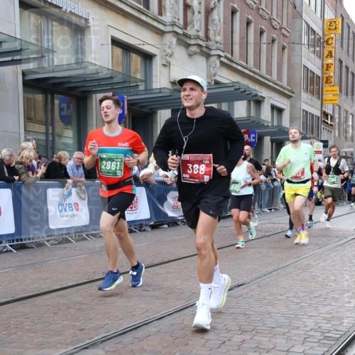 13.09.2026 - 21. swb-Marathon Bremen Strokosch-Dieckow http://msf.ph/oto/10331770 13.09.2026 13:22:51 Ziel 1809, 1900, 1935, 1963, 2306, 2367, 2427, 2827, 2899, 2914, 2961, 3098, 3233, 3374, 3560, 3729, 3920, 5114, 5820, 5821, 7909, 8045, 8231, 8304, 8377, 8671, 8672, 8732, 8787, 8819, 8820, 9436, 9827, 9921, 10127, 388, 913, 1963, 2040, 2402, 2481, 2771, 2806, 3145, 3560, 4483, 4697, 6707, 6737, 6792, 6891, 7586, 8547, 8551, 8646, 8694, 9090, 9510 meine-sportfotos.de