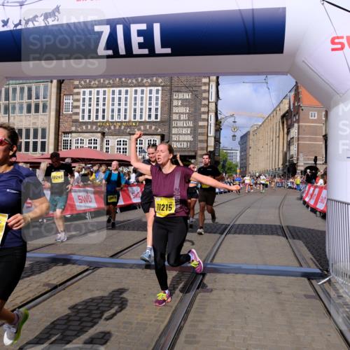 13.09.2026 - 21. swb-Marathon Bremen Tim E. http://msf.ph/oto/10331938 13.09.2026 11:04:39 Ziel 10182, 10245, 10291, 10526, 10613, 10755, 11214, 11215, 11221, 11248, 11336, 11410, 11720, 11726, 11740, 12009, 12276, 12929 meine-sportfotos.de