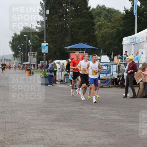 13.09.2026 - Kiel Lauf Andreas Tolksdorf http://msf.ph/oto/10331945 13.09.2026 09:50:49 Kiellinie 3, 4, 3, 253, 364 meine-sportfotos.de