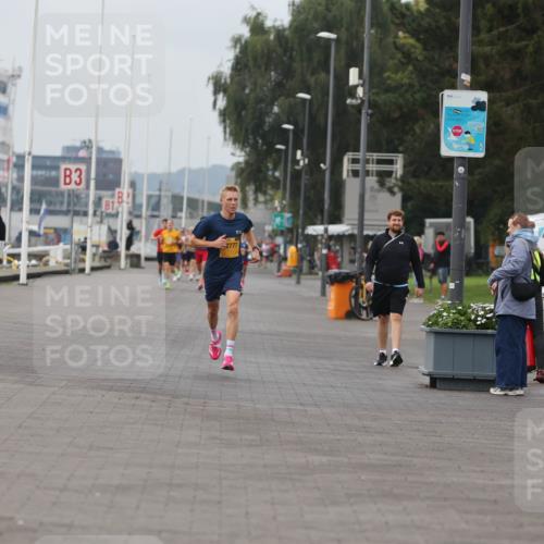 13.09.2026 - Kiel Lauf Andreas Tolksdorf http://msf.ph/oto/10331992 13.09.2026 09:50:55 Kiellinie 111, 4, 3, 2777 meine-sportfotos.de