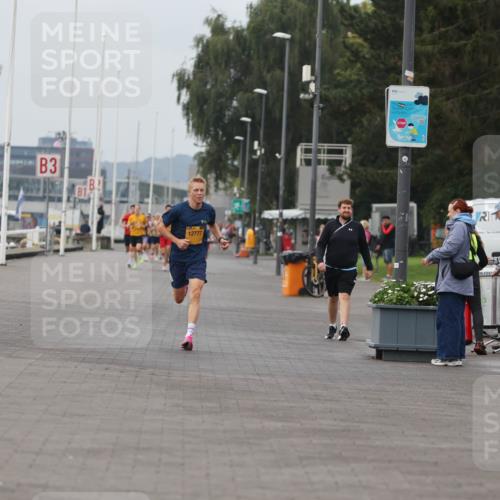 13.09.2026 - Kiel Lauf Andreas Tolksdorf http://msf.ph/oto/10331997 13.09.2026 09:50:55 Kiellinie 3, 4, 3, 12777, 1 meine-sportfotos.de