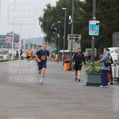 13.09.2026 - Kiel Lauf Andreas Tolksdorf http://msf.ph/oto/10332002 13.09.2026 09:50:56 Kiellinie 3, 4, 3, 12777 meine-sportfotos.de