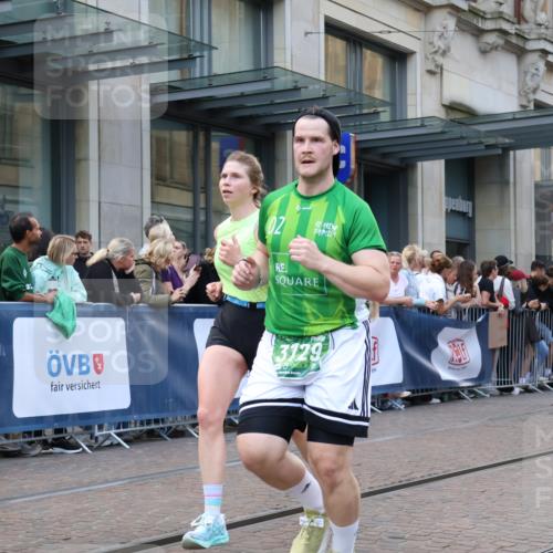 13.09.2026 - 21. swb-Marathon Bremen Strokosch-Dieckow http://msf.ph/oto/10332016 13.09.2026 13:22:55 Ziel 1809, 1900, 1935, 2306, 2367, 2427, 2827, 2899, 2914, 2961, 3098, 3233, 3374, 3531, 3729, 3920, 5114, 5820, 5821, 6923, 7909, 8045, 8231, 8304, 8671, 8672, 8732, 8787, 8819, 8820, 8863, 9436, 9827, 9921, 10127, 388, 913, 1963, 2040, 2402, 2771, 2806, 3145, 3560, 4483, 6707, 6737, 6792, 7586, 7909, 8377, 8547, 8551, 8646, 8694, 9090, 9510 meine-sportfotos.de