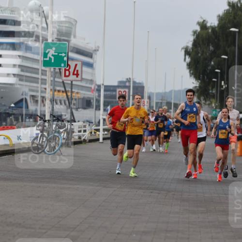 13.09.2026 - Kiel Lauf Andreas Tolksdorf http://msf.ph/oto/10332040 13.09.2026 09:51:12 Kiellinie 4, 3788, 8708, 6049 meine-sportfotos.de