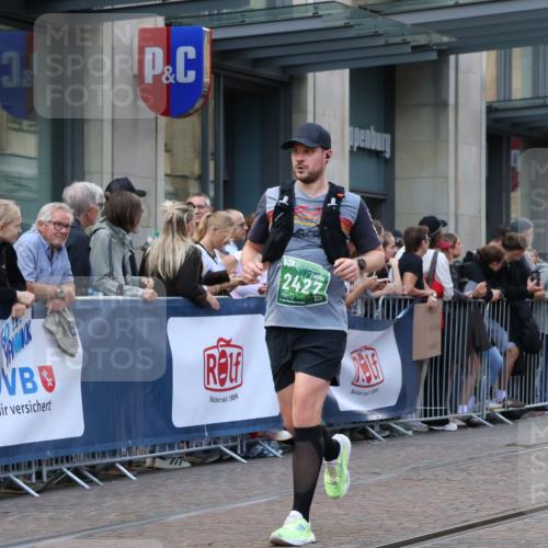 13.09.2026 - 21. swb-Marathon Bremen Strokosch-Dieckow http://msf.ph/oto/10332048 13.09.2026 13:22:57 Ziel 1809, 1900, 1935, 2306, 2367, 2427, 2827, 2899, 2914, 2961, 3098, 3233, 3374, 3531, 3729, 3861, 3920, 5114, 5820, 5821, 6923, 8045, 8231, 8304, 8732, 8787, 8819, 8820, 8863, 9436, 9827, 9921, 10127, 388, 913, 1963, 2040, 2402, 2771, 2806, 3098, 3145, 3560, 4483, 6707, 6737, 6792, 7909, 8377, 8551, 8646, 8671, 8672, 8819, 8820, 9090, 9510 meine-sportfotos.de