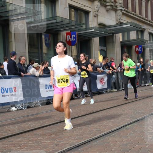 13.09.2026 - 21. swb-Marathon Bremen Strokosch-Dieckow http://msf.ph/oto/10332066 13.09.2026 11:03:25 Ziel 10090, 10091, 10152, 10327, 10357, 10403, 10420, 10429, 10569, 10796, 10902, 10918, 10950, 11149, 11211, 11325, 11411, 11451, 11511, 11595, 11655, 11746, 11868, 11967, 12074, 12504, 10092, 10150, 10187, 10195, 10237, 10309, 10528, 10531, 10598, 10724, 10727, 10904, 10959, 11070, 11493, 11598, 11676, 11773, 11830, 11836, 12068, 12184, 12185, 12214, 12483, 12611 meine-sportfotos.de