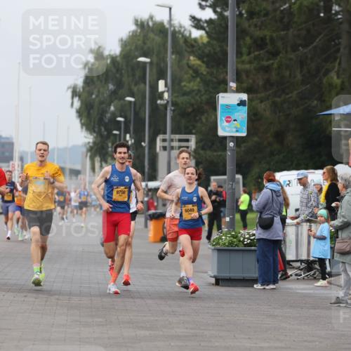 13.09.2026 - Kiel Lauf Andreas Tolksdorf http://msf.ph/oto/10332108 13.09.2026 09:51:13 Kiellinie 4, 3788, 8708, 6049 meine-sportfotos.de