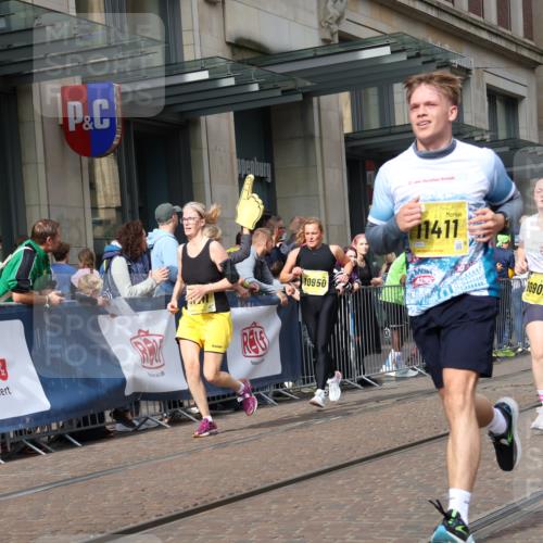 13.09.2026 - 21. swb-Marathon Bremen Strokosch-Dieckow http://msf.ph/oto/10332131 13.09.2026 11:03:27 Ziel 10090, 10091, 10152, 10327, 10357, 10403, 10420, 10429, 10569, 10659, 10720, 10796, 10902, 10918, 10950, 11149, 11211, 11325, 11411, 11451, 11511, 11595, 11655, 11746, 11868, 11967, 12074, 12504, 10092, 10150, 10187, 10195, 10237, 10309, 10528, 10531, 10598, 10724, 10727, 10904, 10959, 11070, 11211, 11411, 11493, 11598, 11676, 11773, 11830, 11836, 12068, 12184, 12185, 12214, 12611 meine-sportfotos.de