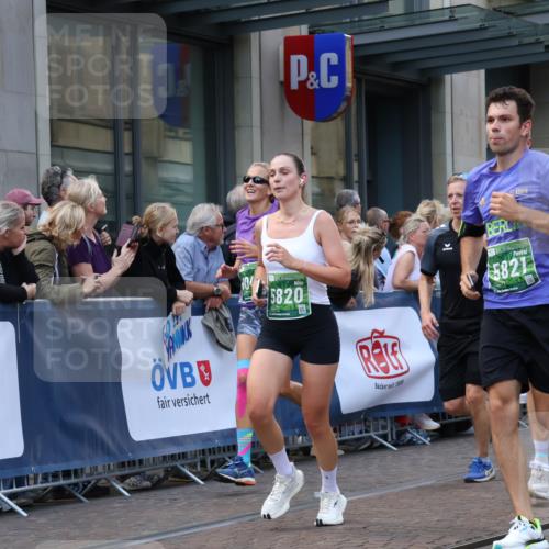 13.09.2026 - 21. swb-Marathon Bremen Strokosch-Dieckow http://msf.ph/oto/10332179 13.09.2026 13:23:00 Ziel 1809, 1900, 2306, 2367, 2371, 2427, 2827, 2899, 2961, 3173, 3374, 3531, 3729, 3861, 3920, 5114, 5820, 5821, 6923, 8045, 8231, 8304, 8732, 8787, 8863, 9088, 9196, 9436, 9827, 10127, 388, 913, 1809, 1935, 1963, 2040, 2367, 2402, 2771, 2806, 2914, 3098, 3145, 3233, 3560, 6707, 6737, 6792, 7909, 8377, 8551, 8646, 8671, 8672, 8819, 8820, 9090, 9510, 9921 meine-sportfotos.de