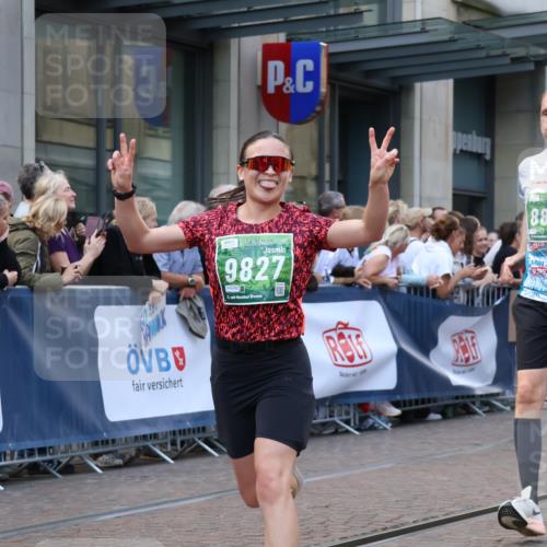 13.09.2026 - 21. swb-Marathon Bremen Strokosch-Dieckow http://msf.ph/oto/10332257 13.09.2026 13:23:02 Ziel 672, 1900, 2306, 2371, 2409, 2427, 2827, 2899, 2961, 3078, 3173, 3374, 3531, 3729, 3861, 3920, 3939, 5820, 5821, 6848, 6923, 8045, 8231, 8304, 8732, 8787, 8863, 9088, 9196, 9436, 9827, 10127, 913, 1809, 1935, 1963, 2040, 2367, 2806, 2914, 3098, 3145, 3233, 3560, 5114, 6707, 6737, 6792, 7909, 8377, 8551, 8646, 8671, 8672, 8819, 8820, 9510, 9921 meine-sportfotos.de