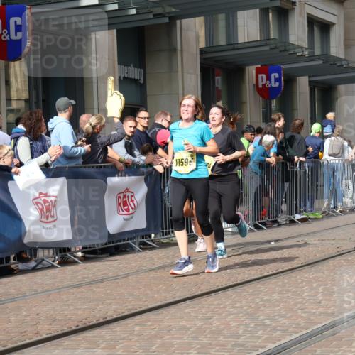 13.09.2026 - 21. swb-Marathon Bremen Strokosch-Dieckow http://msf.ph/oto/10332276 13.09.2026 11:03:30 Ziel 10090, 10091, 10152, 10327, 10357, 10403, 10429, 10569, 10607, 10659, 10720, 10796, 10918, 10950, 11149, 11319, 11325, 11451, 11470, 11471, 11511, 11595, 11618, 11868, 11967, 12074, 12260, 12392, 12433, 12504, 10092, 10150, 10187, 10195, 10237, 10309, 10420, 10531, 10724, 10902, 10904, 10959, 11211, 11411, 11493, 11598, 11655, 11746, 11773, 11830, 12068, 12184, 12185, 12611 meine-sportfotos.de