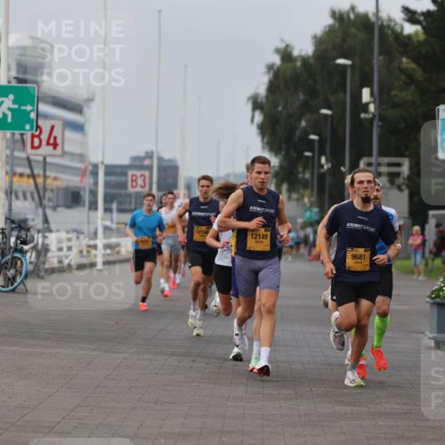 13.09.2026 - Kiel Lauf Andreas Tolksdorf http://msf.ph/oto/10332284 13.09.2026 09:51:23 Kiellinie 4, 3, 12148, 12149, 9681 meine-sportfotos.de