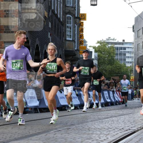 13.09.2026 - 21. swb-Marathon Bremen Strokosch-Dieckow http://msf.ph/oto/10332314 13.09.2026 13:15:56 Ziel 1033, 1445, 3346, 3536, 3836, 3991, 4212, 4573, 4653, 4663, 5533, 5588, 6162, 6515, 6526, 7203, 7291, 7992, 9029, 9391, 9475, 9777, 13249, 145, 481, 663, 1955, 2623, 3134, 3149, 4128, 4823, 5430, 6106, 6744, 7307, 7413, 8487, 9278, 13008, 13158 meine-sportfotos.de