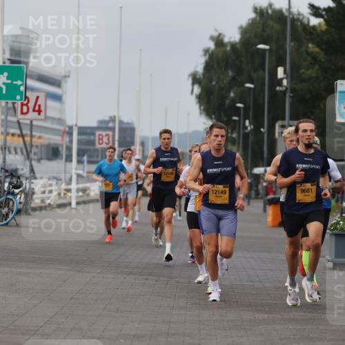 13.09.2026 - Kiel Lauf Andreas Tolksdorf http://msf.ph/oto/10332315 13.09.2026 09:51:23 Kiellinie 4, 3, 1302, 12148, 12149, 9681 meine-sportfotos.de