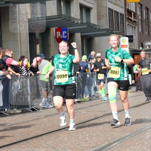 13.09.2026 - 21. swb-Marathon Bremen Strokosch-Dieckow http://msf.ph/oto/10332342 13.09.2026 11:03:31 Ziel 10090, 10091, 10152, 10327, 10357, 10403, 10429, 10569, 10607, 10659, 10720, 10796, 10918, 10950, 11149, 11319, 11325, 11451, 11470, 11471, 11511, 11595, 11618, 11868, 11967, 12074, 12140, 12260, 12392, 12433, 12504, 10092, 10150, 10187, 10195, 10237, 10309, 10420, 10724, 10902, 10904, 10959, 11211, 11411, 11598, 11655, 11746, 11773, 11830, 12068, 12184, 12185, 12611 meine-sportfotos.de