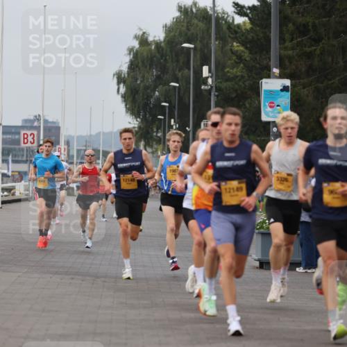13.09.2026 - Kiel Lauf Andreas Tolksdorf http://msf.ph/oto/10332355 13.09.2026 09:51:25 Kiellinie 3, 4, 3, 1987, 6302, 12148, 12149 meine-sportfotos.de