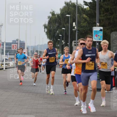 13.09.2026 - Kiel Lauf Andreas Tolksdorf http://msf.ph/oto/10332360 13.09.2026 09:51:25 Kiellinie 4, 3, 12148, 6302, 198, 12149, 5326, 9681 meine-sportfotos.de