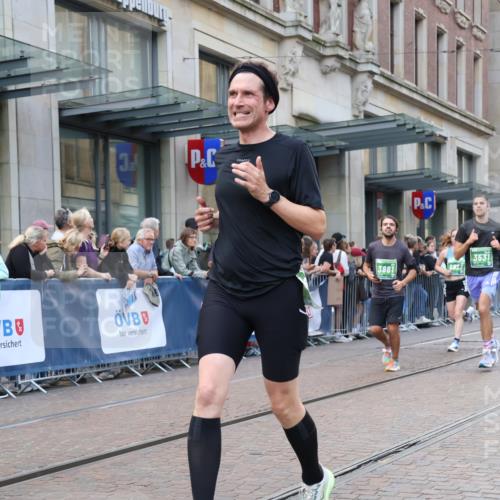 13.09.2026 - 21. swb-Marathon Bremen Strokosch-Dieckow http://msf.ph/oto/10332382 13.09.2026 13:23:05 Ziel 672, 1900, 2306, 2371, 2409, 2427, 2899, 3078, 3138, 3173, 3374, 3531, 3729, 3861, 3920, 3939, 5820, 5821, 6848, 6923, 8045, 8231, 8560, 8732, 8863, 9088, 9196, 9436, 9827, 10127, 913, 1809, 1900, 1935, 1963, 2040, 2367, 2827, 2914, 2961, 3098, 3145, 3233, 3374, 3560, 3729, 3920, 5114, 6707, 6737, 6792, 7909, 8304, 8377, 8646, 8671, 8672, 8732, 8787, 8819, 8820, 9921 meine-sportfotos.de