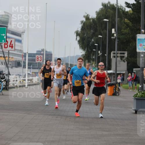 13.09.2026 - Kiel Lauf Andreas Tolksdorf http://msf.ph/oto/10332393 13.09.2026 09:51:27 Kiellinie 4, 3, 4858, 8240, 12148, 6302 meine-sportfotos.de