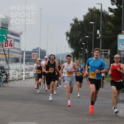 13.09.2026 - Kiel Lauf Andreas Tolksdorf http://msf.ph/oto/10332456 13.09.2026 09:51:29 Kiellinie 4, 3, 4645, 4858, 824, 9678, 6302 meine-sportfotos.de