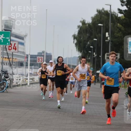 13.09.2026 - Kiel Lauf Andreas Tolksdorf http://msf.ph/oto/10332461 13.09.2026 09:51:29 Kiellinie 4, 3, 4645, 4858, 8240, 678, 6302 meine-sportfotos.de