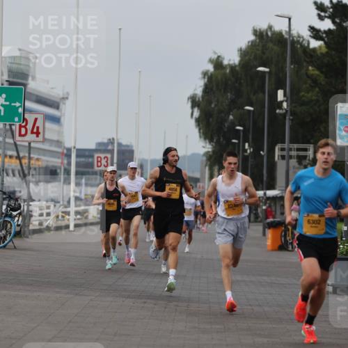 13.09.2026 - Kiel Lauf Andreas Tolksdorf http://msf.ph/oto/10332473 13.09.2026 09:51:30 Kiellinie 4, 3, 4645, 1647, 4858, 8240, 6302 meine-sportfotos.de