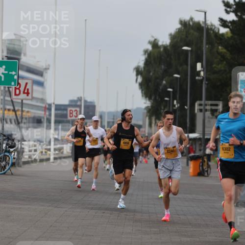 13.09.2026 - Kiel Lauf Andreas Tolksdorf http://msf.ph/oto/10332478 13.09.2026 09:51:30 Kiellinie 3, 4, 3, 345, 1647, 4858, 8240, 6302 meine-sportfotos.de