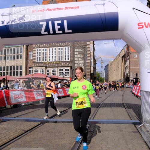 13.09.2026 - 21. swb-Marathon Bremen Tim E. http://msf.ph/oto/10332482 13.09.2026 11:04:56 Ziel 10160, 10198, 10283, 10481, 10711, 10755, 10877, 10940, 11006, 11114, 11364, 11366, 11592, 11705, 11761, 11991, 12005 meine-sportfotos.de