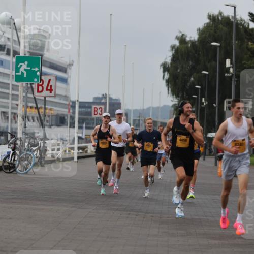 13.09.2026 - Kiel Lauf Andreas Tolksdorf http://msf.ph/oto/10332500 13.09.2026 09:51:31 Kiellinie 3, 4, 3, 4645, 4621, 4858, 8240, 6302 meine-sportfotos.de