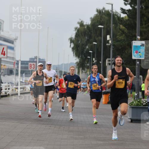 13.09.2026 - Kiel Lauf Andreas Tolksdorf http://msf.ph/oto/10332540 13.09.2026 09:51:32 Kiellinie 3, 4, 3, 45, 647, 4858, 4621, 9678, 82 meine-sportfotos.de