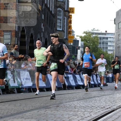 13.09.2026 - 21. swb-Marathon Bremen Strokosch-Dieckow http://msf.ph/oto/10332565 13.09.2026 13:16:02 Ziel 982, 1033, 1445, 2733, 3119, 3346, 3422, 3536, 3689, 3836, 3991, 4212, 4573, 4653, 5533, 5588, 6162, 6481, 6515, 7203, 7992, 9029, 9122, 9391, 9475, 9777, 13249, 481, 663, 740, 1605, 3134, 4128, 6106, 6721, 6744, 8398, 8487, 9031, 9115, 13008, 13158 meine-sportfotos.de
