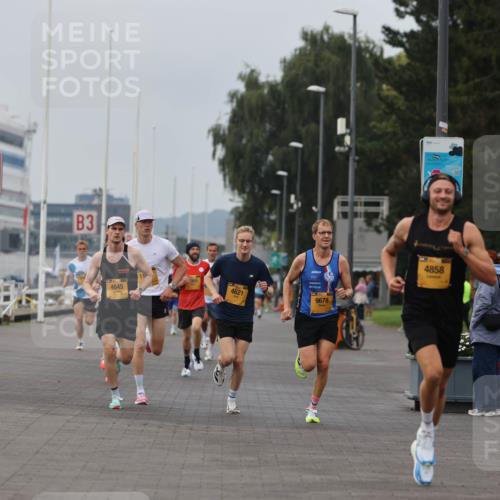 13.09.2026 - Kiel Lauf Andreas Tolksdorf http://msf.ph/oto/10332568 13.09.2026 09:51:32 Kiellinie 3, 4, 3, 4645, 4621, 9678, 4858, 8240 meine-sportfotos.de