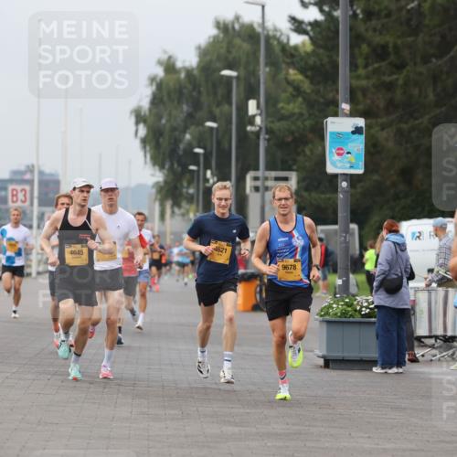 13.09.2026 - Kiel Lauf Andreas Tolksdorf http://msf.ph/oto/10332616 13.09.2026 09:51:33 Kiellinie 4, 3, 4621, 4645, 9678, 4858 meine-sportfotos.de