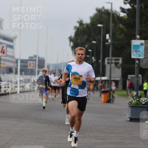 13.09.2026 - Kiel Lauf Andreas Tolksdorf http://msf.ph/oto/10332720 13.09.2026 09:51:42 Kiellinie 84, 83, 8809 meine-sportfotos.de