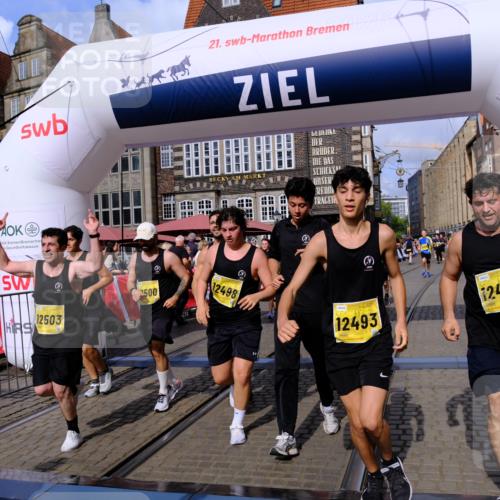 13.09.2026 - 21. swb-Marathon Bremen Tim E. http://msf.ph/oto/10332762 13.09.2026 11:05:06 Ziel 10198, 10283, 10315, 10481, 10729, 10741, 10855, 10856, 10940, 11006, 11133, 11272, 11364, 11366, 11395, 11518, 11592, 11705, 11757, 11939, 12005, 12235, 12420, 12493, 12495, 12498, 12500, 12502, 12563 meine-sportfotos.de