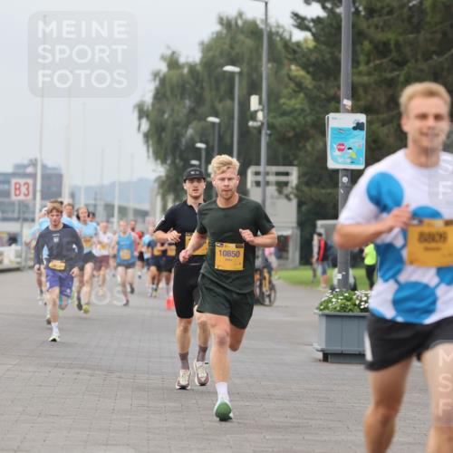 13.09.2026 - Kiel Lauf Andreas Tolksdorf http://msf.ph/oto/10332771 13.09.2026 09:51:44 Kiellinie 4, 3, 10850, 8809 meine-sportfotos.de
