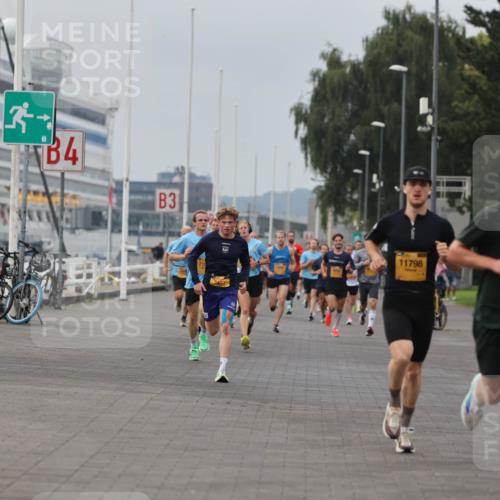 13.09.2026 - Kiel Lauf Andreas Tolksdorf http://msf.ph/oto/10332787 13.09.2026 09:51:45 Kiellinie 4, 3, 11798, 10850 meine-sportfotos.de