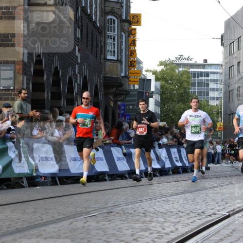 13.09.2026 - 21. swb-Marathon Bremen Strokosch-Dieckow http://msf.ph/oto/10332835 13.09.2026 13:16:13 Ziel 145, 982, 1955, 2623, 2733, 3119, 3149, 3422, 3689, 3836, 3991, 4573, 4823, 5430, 5474, 5588, 5913, 6481, 7307, 7413, 9122, 9278, 13149, 13249, 740, 755, 792, 1162, 1605, 2604, 5554, 5963, 6721, 7053, 7603, 7801, 9031, 9115 meine-sportfotos.de