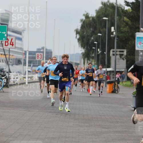 13.09.2026 - Kiel Lauf Andreas Tolksdorf http://msf.ph/oto/10332853 13.09.2026 09:51:46 Kiellinie 4, 3, 457, 11798 meine-sportfotos.de