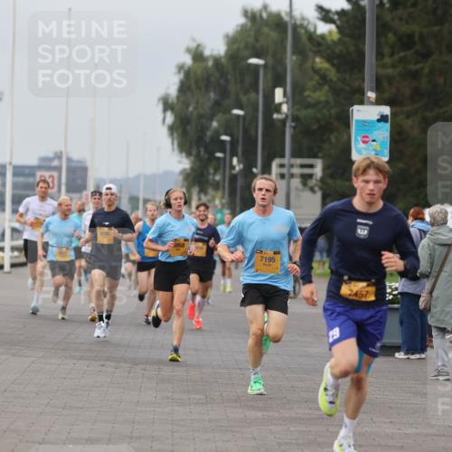 13.09.2026 - Kiel Lauf Andreas Tolksdorf http://msf.ph/oto/10332912 13.09.2026 09:51:49 Kiellinie 9298, 6958, 7195, 2457 meine-sportfotos.de