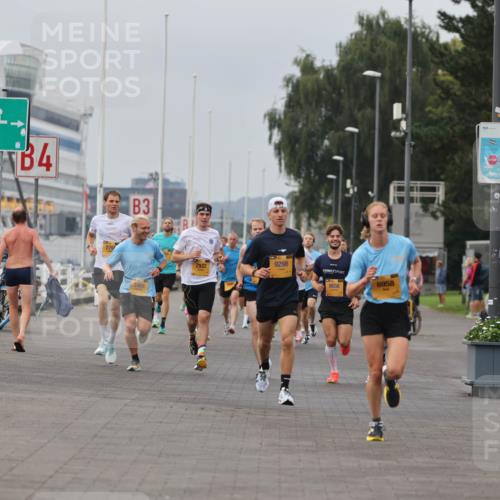 13.09.2026 - Kiel Lauf Andreas Tolksdorf http://msf.ph/oto/10332962 13.09.2026 09:51:51 Kiellinie 4, 3, 3465, 2937, 9298, 8656, 6958, 7195 meine-sportfotos.de