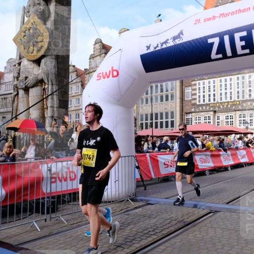 13.09.2026 - 21. swb-Marathon Bremen Tim E. http://msf.ph/oto/10332989 13.09.2026 11:05:14 Ziel 10198, 10283, 10315, 10465, 10729, 10741, 10850, 10855, 10856, 10940, 10975, 11006, 11133, 11272, 11395, 11518, 11757, 11939, 12002, 12005, 12064, 12235, 12420, 12493, 12495, 12498, 12500, 12502, 12522, 12563 meine-sportfotos.de