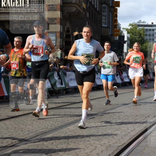 13.09.2026 - 21. swb-Marathon Bremen Strokosch-Dieckow http://msf.ph/oto/10333029 13.09.2026 13:25:46 Ziel 209, 260, 1119, 1650, 1658, 2046, 3168, 3187, 4294, 5755, 5814, 6113, 6380, 7252, 8357, 8545, 8695, 8769, 9036, 9299, 9460, 9468, 9506, 9563, 13025, 1163, 1647, 2033, 2062, 2708, 2987, 3248, 3516, 4067, 4161, 4411, 4476, 4842, 5013, 5558, 5622, 5701, 6135, 6605, 7638, 7780, 8271, 8361, 8592, 9266, 9794 meine-sportfotos.de