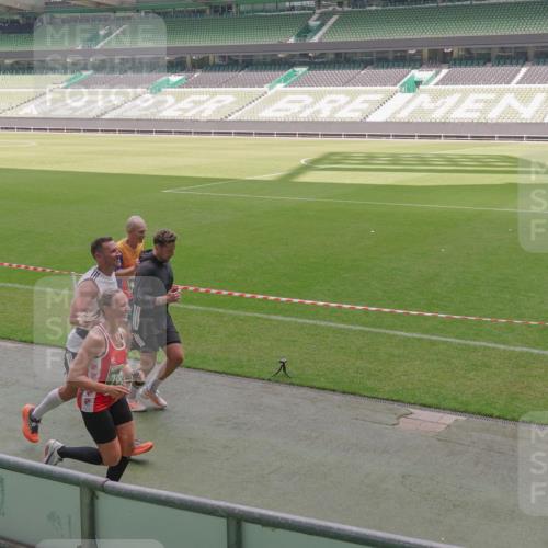 13.09.2026 - 21. swb-Marathon Bremen Michael Burmester http://msf.ph/oto/10333146 13.09.2026 13:05:26 Laufen im Stadion 109, 178, 217, 244, 323, 394, 430, 454, 534, 536, 565, 647, 784, 891, 900, 1073, 1239, 1243, 1274, 1307, 1308, 1373, 1380, 1456, 1533, 1581, 1627, 1653, 1656, 1687, 1780, 1914, 1932, 1941, 2023, 2076, 2089, 2126, 2241, 2244, 2265, 2301, 2310, 2355, 2369, 2393, 2430, 2452, 2464, 2602, 2723, 2742, 2764, 2867, 2872, 2891, 2910, 2919, 2957, 2959, 2985, 3028, 3030, 3115, 3217, 3278, 3320, 3343, 3419, 3425, 3444, 3485, 3521, 3796, 3909, 242 meine-sportfotos.de