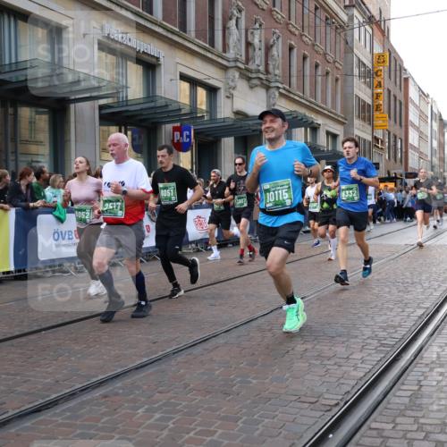 13.09.2026 - 21. swb-Marathon Bremen Strokosch-Dieckow http://msf.ph/oto/10333154 13.09.2026 13:23:36 Ziel 102, 342, 2210, 2288, 2370, 2517, 2967, 3044, 3642, 4601, 4671, 5011, 5104, 5116, 5146, 5231, 5397, 5623, 6157, 6332, 6648, 6772, 7094, 7105, 7216, 7357, 7475, 7761, 8051, 8052, 8095, 8179, 8290, 10059, 10115, 13007, 13197, 13219, 135, 672, 2371, 2409, 2427, 2485, 2490, 2560, 2627, 2899, 3078, 3138, 3173, 3531, 3856, 3861, 3939, 5820, 5821, 5908, 6157, 6843, 6848, 6923, 8045, 8095, 8560, 8863, 9088, 9196, 9436, 10127 meine-sportfotos.de