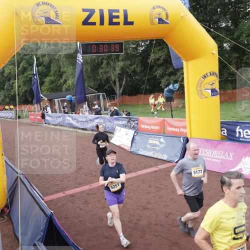 13.09.2026 - Airport Race Dennis Weichert http://msf.ph/oto/10333195 13.09.2026 10:31:13 Ziel 5070, 5071, 5171, 5177, 5215, 5238, 5251, 5272, 5408, 5410 meine-sportfotos.de