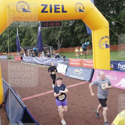 13.09.2026 - Airport Race Dennis Weichert http://msf.ph/oto/10333202 13.09.2026 10:31:13 Ziel 5070, 5071, 5171, 5177, 5215, 5238, 5251, 5272, 5408, 5410 meine-sportfotos.de