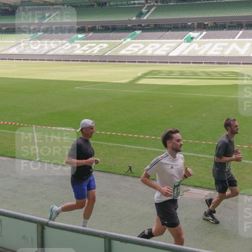 13.09.2026 - 21. swb-Marathon Bremen Michael Burmester http://msf.ph/oto/10333216 13.09.2026 13:05:36 Laufen im Stadion 109, 178, 217, 244, 287, 323, 394, 430, 454, 534, 536, 565, 578, 613, 647, 784, 891, 900, 1073, 1239, 1243, 1274, 1307, 1308, 1365, 1373, 1380, 1456, 1533, 1574, 1581, 1627, 1656, 1687, 1780, 1909, 1914, 1932, 1941, 2023, 2076, 2089, 2126, 2241, 2244, 2265, 2301, 2310, 2355, 2369, 2393, 2430, 2452, 2464, 2602, 2723, 2742, 2764, 2867, 2872, 2910, 2919, 2957, 2959, 2985, 3028, 3030, 3115, 3217, 3278, 3320, 3343, 3419, 3425, 3444, 3485, 3521, 3796, 3909 meine-sportfotos.de
