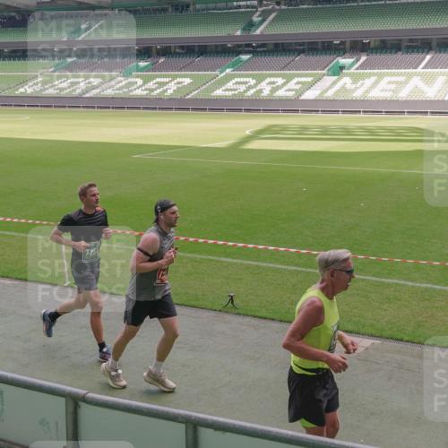 13.09.2026 - 21. swb-Marathon Bremen Michael Burmester http://msf.ph/oto/10333272 13.09.2026 13:05:43 Laufen im Stadion 109, 178, 217, 244, 287, 303, 323, 394, 430, 454, 536, 565, 578, 613, 647, 784, 891, 900, 1073, 1239, 1243, 1274, 1307, 1308, 1365, 1373, 1380, 1456, 1533, 1574, 1581, 1627, 1656, 1687, 1780, 1823, 1909, 1914, 1932, 1941, 2023, 2076, 2089, 2126, 2241, 2244, 2265, 2275, 2301, 2310, 2355, 2356, 2369, 2393, 2430, 2452, 2464, 2602, 2723, 2742, 2764, 2867, 2872, 2902, 2910, 2919, 2957, 2959, 2985, 3028, 3030, 3115, 3217, 3278, 3320, 3343, 3419, 3444, 3485, 3521, 3796, 3909 meine-sportfotos.de