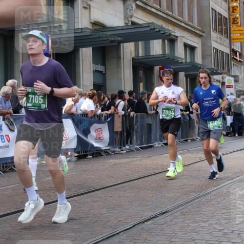 13.09.2026 - 21. swb-Marathon Bremen Strokosch-Dieckow http://msf.ph/oto/10333359 13.09.2026 13:23:43 Ziel 102, 342, 776, 909, 1199, 2210, 2288, 2370, 2517, 2967, 3044, 3372, 4671, 5012, 5104, 5116, 5146, 5208, 5257, 5397, 5481, 5623, 6105, 6332, 6648, 6772, 7059, 7094, 7105, 7357, 7475, 7761, 8051, 8052, 8082, 8179, 9087, 10059, 10115, 13007, 13197, 13219, 135, 672, 2371, 2409, 2485, 2490, 2560, 2627, 3078, 3138, 3173, 3531, 3642, 3856, 3861, 3939, 4601, 5011, 5116, 5231, 5908, 6157, 6648, 6843, 6848, 6923, 7216, 8095, 8290, 8560, 8863, 9088, 9196 meine-sportfotos.de